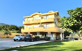 Apartments Cejovic